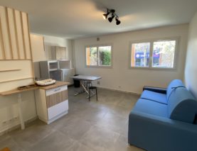 LOCATION MEUBLEE APPARTEMENT VILLEMOMBLE